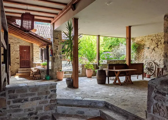 Olmares Terrace - Picos De Europa Apartment Lomena