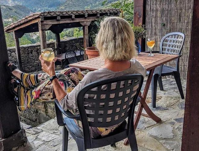 Olmares Terrace - Picos De Europa Lomeña